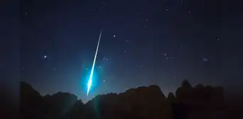 Lluvia de estrellas de julio 2023: así podrás ver HOY los meteoros delta acuáridas y alfa capricórnidas Lluvia de estrellas de julio 2023: así podrás ver HOY los meteoros delta acuáridas y alfa capricórnidas