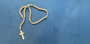 ¿Cómo rezar el Santo Rosario y qué representa en el catolicismo? ¿Cómo rezar el Santo Rosario y qué representa en el catolicismo?