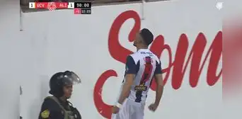 Pablo Sabbag marcó el gol del empate de Alianza Lima en la última jugada del partido Pablo Sabbag marcó el gol del empate de Alianza Lima en la última jugada del partido