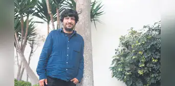Alejandro Zambra: “Creo que la poesía entendió mejor lo infantil” Alejandro Zambra: “Creo que la poesía entendió mejor lo infantil”
