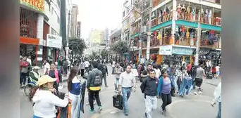 Ventas por Fiesta Patrias en Gamarra cayeron 40% Ventas por Fiesta Patrias en Gamarra cayeron 40%
