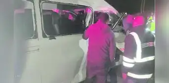Huancayo: joven que viajaba en combi, como copiloto, muere tras ser impactada por una roca Huancayo: joven que viajaba en combi, como copiloto, muere tras ser impactada por una roca