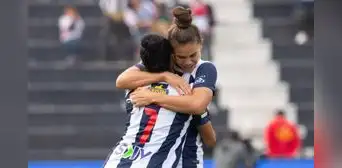 Alianza Lima goleó 4-1 a Universitario en el clásico y le quitó el invicto en la Liga Femenina