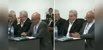 Con un crucifijo en mano: así escucha Mauricio Fernandini la audiencia de prisión preventiva Con un crucifijo en mano: así escucha Mauricio Fernandini la audiencia de prisión preventiva