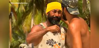 'Survivor México' 2023: Sergio le dio su recompensa a 'T-Rex' para que pueda ver a su esposa 'Survivor México' 2023: Sergio le dio su recompensa a 'T-Rex' para que pueda ver a su esposa