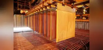 Chile promulga nuevo impuesto a la gran minería que impulsará recaudación de US$1.350 millones