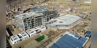 Culminación de la primera etapa estructural de Hospital Essalud del Altiplano