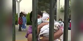 Mujer pide ayuda para su hijo con problemas de lactancia, pero fue rechazado en hospital de Loreto Mujer pide ayuda para su hijo con problemas de lactancia, pero fue rechazado en hospital de Loreto