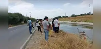 Mototaxi cae a canal Daniel Escobar en Piura: hay un muerto y 3 desaparecidos