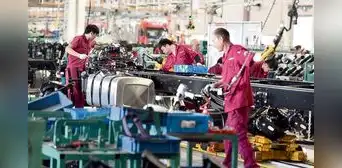 China: precios caen en julio y confirman otra deflación China: precios caen en julio y confirman otra deflación