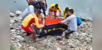 Hallan cadáveres de 3 personas que cayeron en mototaxi a canal de regadío en Piura