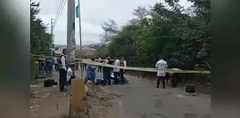 Sicario asesina a hombre a balazos y deja mensaje a organizaciones criminales en Chimbote Sicario asesina a hombre a balazos y deja mensaje a organizaciones criminales en Chimbote
