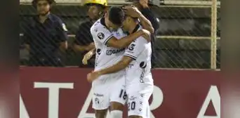 Comunicaciones venció 1-0 a Diriangén y es líder de su grupo en la Copa Centroamericana 2023 Comunicaciones venció 1-0 a Diriangén y es líder de su grupo en la Copa Centroamericana 2023