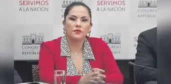 Digna Calle regresaría recién en setiembre Digna Calle regresaría recién en setiembre