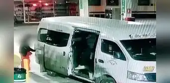 ¡Se fue debiendo S/124! Conductor de combi llenó gasolina en grifo de Ate y huyó sin pagar ¡Se fue debiendo S/124! Conductor de combi llenó gasolina en grifo de Ate y huyó sin pagar