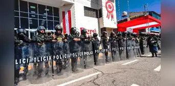 Terromoto en la Policía: cambian a 3 392 agentes en regiones del sur