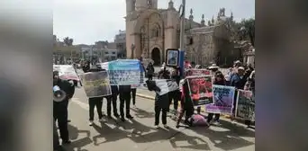 Ejército se niega a dar plan de operaciones sobre control de protesta en Puno Ejército se niega a dar plan de operaciones sobre control de protesta en Puno