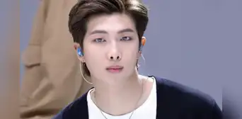 Namjoon de BTS: fans lo acusan de odiar a los musulmanes y queman sus fotos Namjoon de BTS: fans lo acusan de odiar a los musulmanes y queman sus fotos