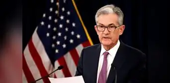 Fed anticipa subidas de tasas y alerta sobre posible aumento de inflación Fed anticipa subidas de tasas y alerta sobre posible aumento de inflación