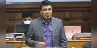 Oscar Zea presenta proyecto para que los congresistas se queden hasta 2026 Oscar Zea presenta proyecto para que los congresistas se queden hasta 2026