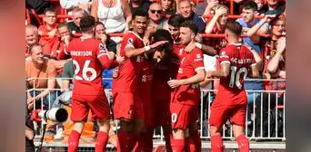 Liverpool ganó 3-1 a Bournemouth con un golazo de Luis Díaz por la Premier League