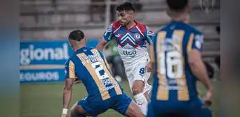 Cerro Porteño empató 2-2 ante Sportivo Luqueño por el Clausura de la Primera División de Paraguay Cerro Porteño empató 2-2 ante Sportivo Luqueño por el Clausura de la Primera División de Paraguay