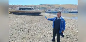 Alerta por sequía en el lago Titicaca: lanchas quedan sobre la tierra por ola de calor y falta de lluvias Alerta por sequía en el lago Titicaca: lanchas quedan sobre la tierra por ola de calor y falta de lluvias