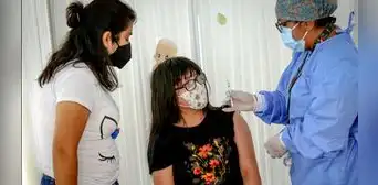 COVID-19: ¿en qué vacunatorios puedo recibir el refuerzo bivalente y dónde están ubicados?