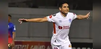 Olimpia venció 4-2 a FAS de El Salvador y sigue vivo en la Copa Centroamericana 2023