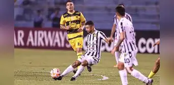 Real España y Diriangén empataron 0-0 por la Copa Centroamericana de Concacaf Real España y Diriangén empataron 0-0 por la Copa Centroamericana de Concacaf