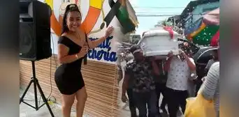 ¡Hasta siempre, Yuliana Perea! Cientos de seguidores acudieron al entierro de cantante de Iquitos