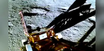 Nave espacial de la India envía sus primeras imágenes en la superficie de la Luna Nave espacial de la India envía sus primeras imágenes en la superficie de la Luna