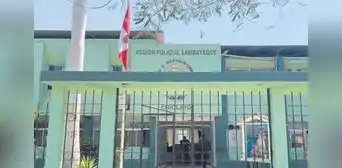 Chiclayo: 2 policías son asaltados cuando vigilaban a delincuentes para detenerlos Chiclayo: 2 policías son asaltados cuando vigilaban a delincuentes para detenerlos