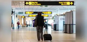Viajes por el feriado del 30 de agosto: ¿cuáles son tus derechos ante contratiempos en tus vuelos? Viajes por el feriado del 30 de agosto: ¿cuáles son tus derechos ante contratiempos en tus vuelos?