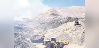 Después de cuatro días controlan incendio de botadero en Moquegua