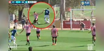 El espectacular gol de Catriel Cabellos con Racing: dejó al rival en el piso e inmóvil al arquero El espectacular gol de Catriel Cabellos con Racing: dejó al rival en el piso e inmóvil al arquero