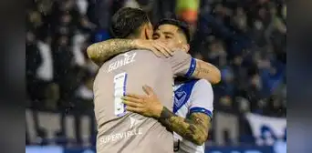 Vélez Sarsfield venció 2-0 a River Plate y es líder en la Copa de la Liga Profesional 2023 Vélez Sarsfield venció 2-0 a River Plate y es líder en la Copa de la Liga Profesional 2023