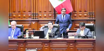 Alejandro Soto: funcionarios vinculados a APP y UCV ocupan jefaturas en el Congreso Alejandro Soto: funcionarios vinculados a APP y UCV ocupan jefaturas en el Congreso