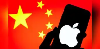 China prohíbe que sus trabajadores gubernamentales usen iPhones para que no los espíen China prohíbe que sus trabajadores gubernamentales usen iPhones para que no los espíen