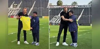 Hernán Barcos fue homenajeado por la selección de Brasil en Matute y recibió un destacado presente Hernán Barcos fue homenajeado por la selección de Brasil en Matute y recibió un destacado presente
