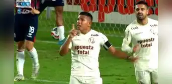 Flores anotó el 1-0 de la 'U' ante Municipal y mandó a callar a los hinchas en el Monumental Flores anotó el 1-0 de la 'U' ante Municipal y mandó a callar a los hinchas en el Monumental