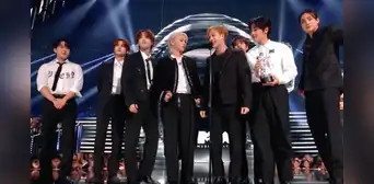 Stray Kids venció a BLACKPINK y TXT en los VMAs 2023: grupo gana mejor k-pop y queda en shock