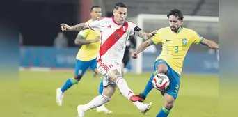 Perú dio pelea hasta el final durante el partido con Brasil Perú dio pelea hasta el final durante el partido con Brasil