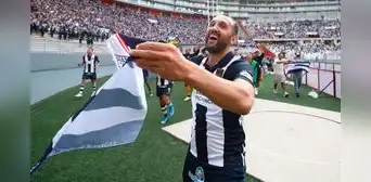 Barcos ilusiona a los hinchas de Alianza Lima: "Matemáticamente es posible el tricampeonato" Barcos ilusiona a los hinchas de Alianza Lima: "Matemáticamente es posible el tricampeonato"