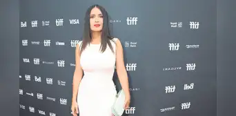 Salma Hayek: “Me da orgullo que los latinos no nos dimos por vencidos”