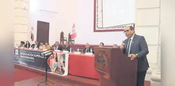 Universidades ahora crean carreras sin control debido a contrarreforma