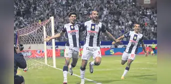 Alianza Lima logra remontar el marcador y se lleva la victoria