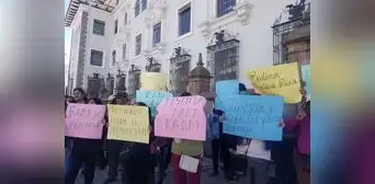 Juzgado dicta impedimento de salida para implicados en tráfico de bebés en Cusco Juzgado dicta impedimento de salida para implicados en tráfico de bebés en Cusco