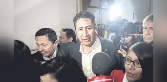 Vladimir Cerrón: juzgado no autoriza viaje de líder de Perú Libre a Rusia Vladimir Cerrón: juzgado no autoriza viaje de líder de Perú Libre a Rusia