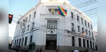 Detienen a 3 de 11 hombres implicados en violación grupal contra niña de 12 años en Bolivia